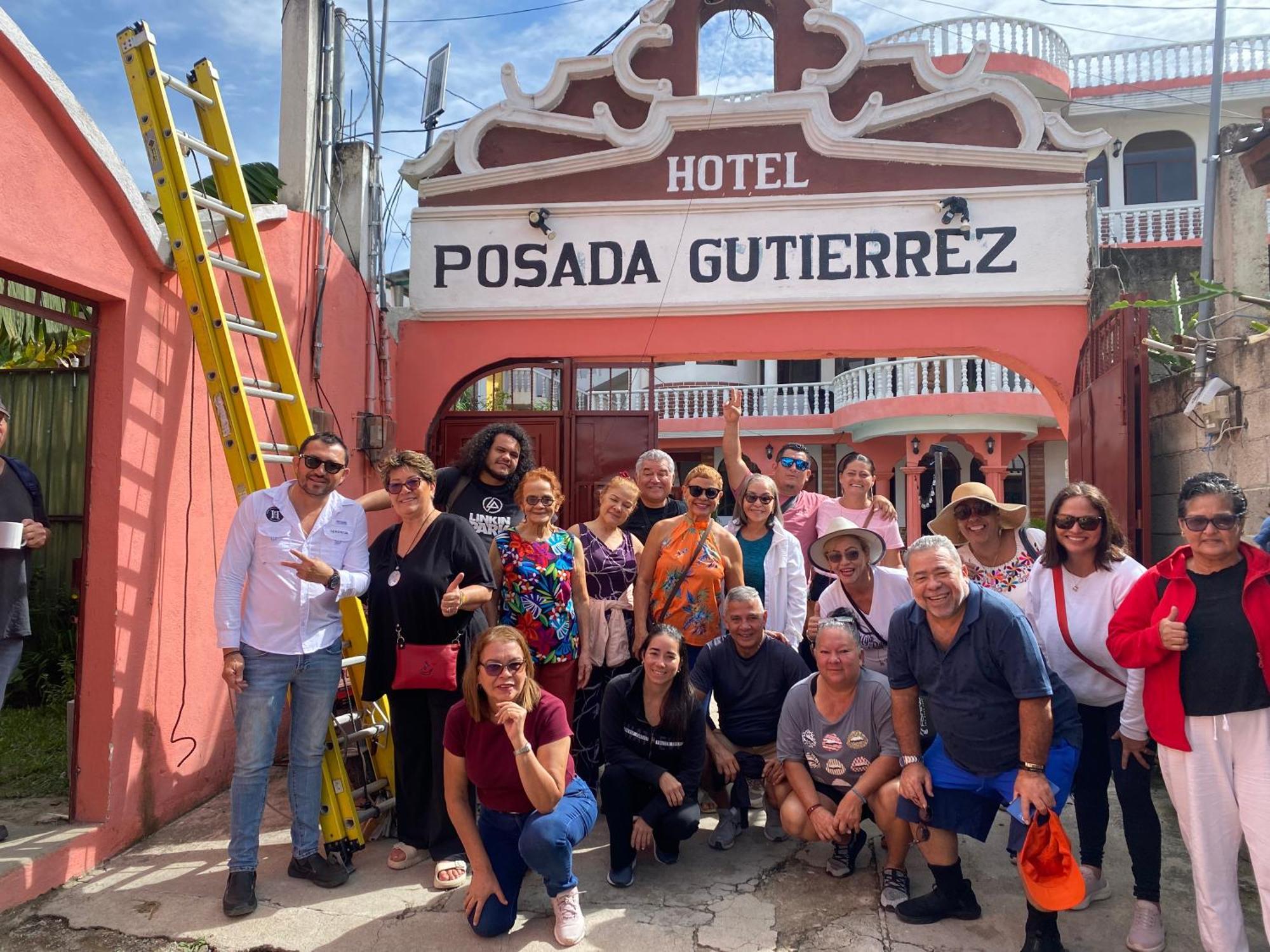 Hotel Posada Gutierrez 帕纳哈切尔 外观 照片